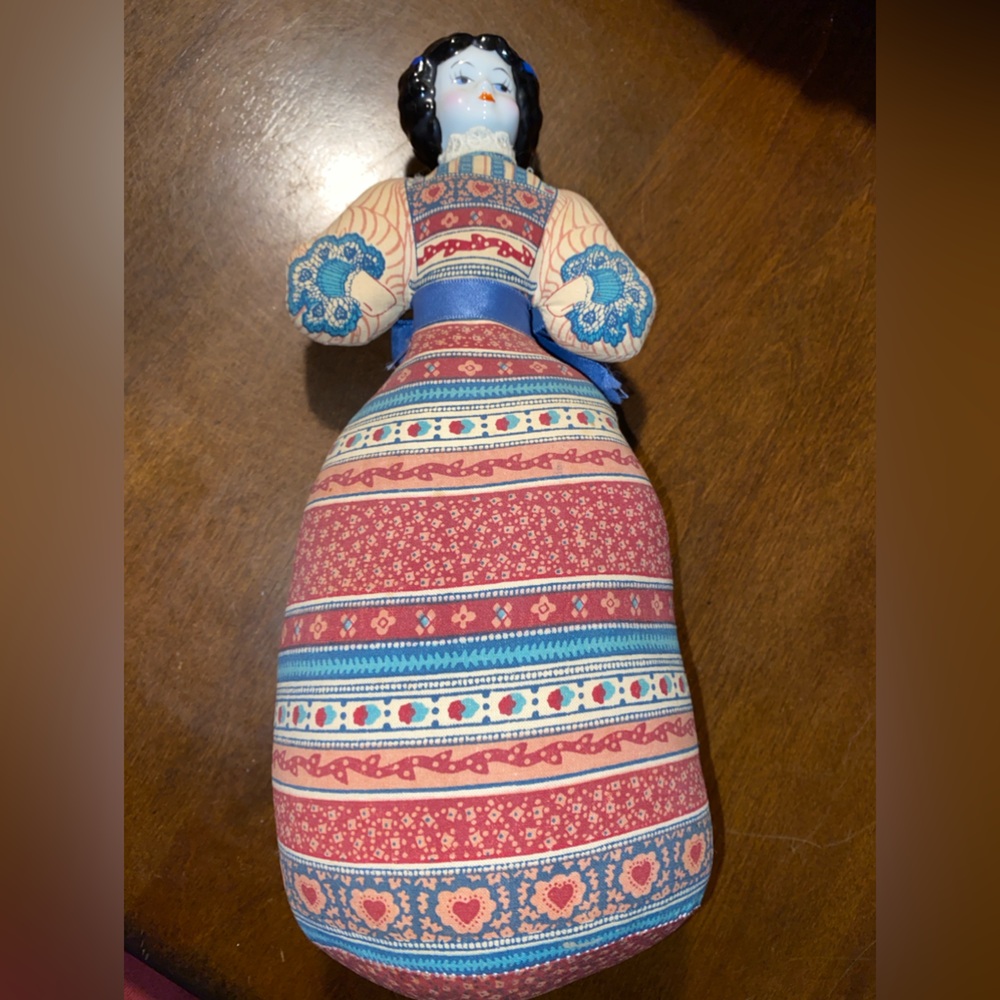 Vintage Avon Head Doll: American Heirloom Sachet Cushion